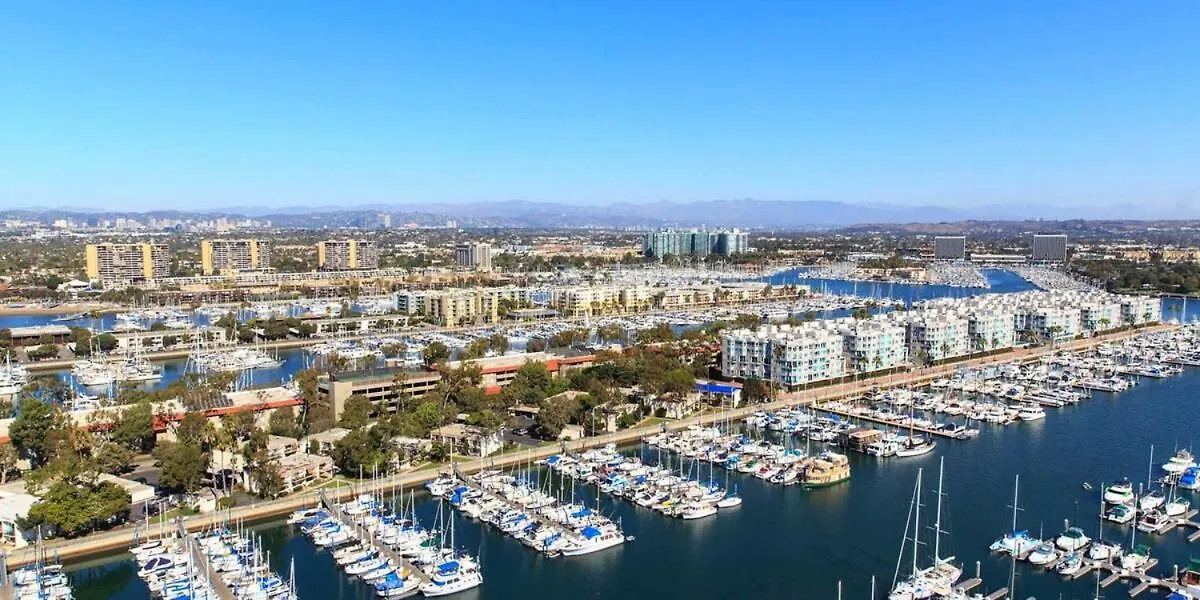 The Pearl - Penthouse Marina View Private Rooftop Los Angeles